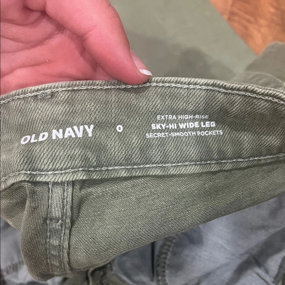 Old Navy Olive High-Rise Wide Leg Jeans - Picture 2 of 3